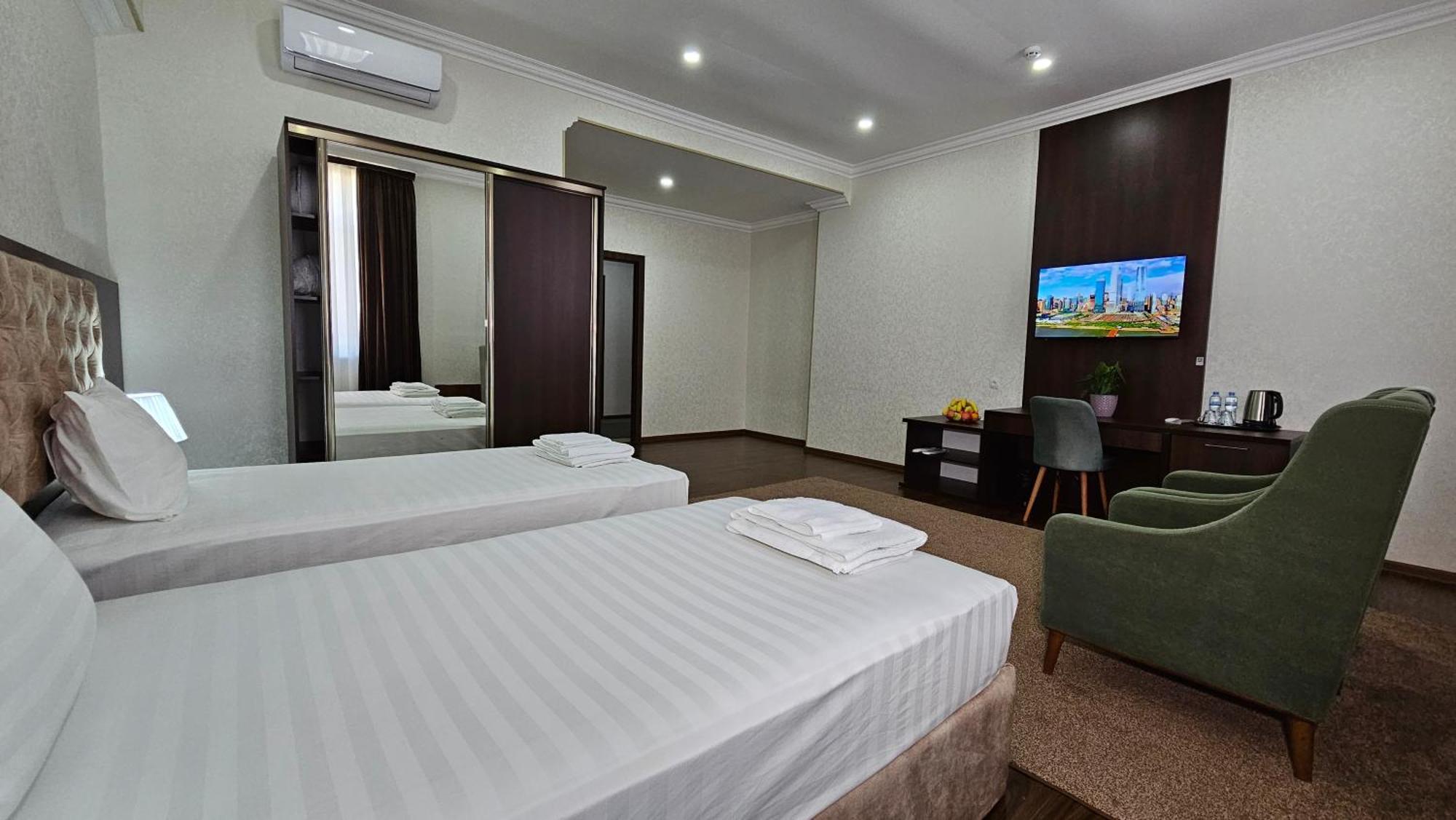 טשקנט Grand Turon Plaza Hotel מראה חיצוני תמונה