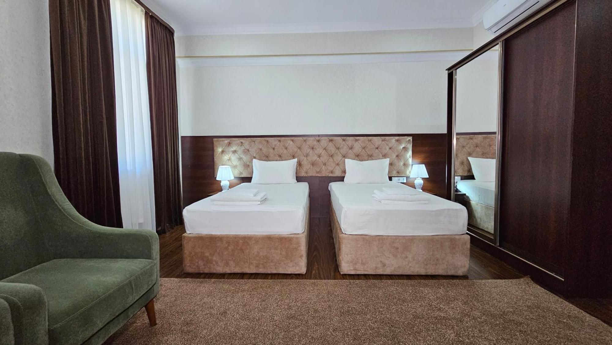 טשקנט Grand Turon Plaza Hotel מראה חיצוני תמונה