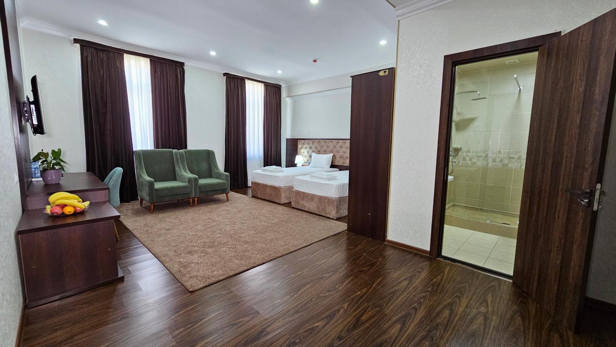 טשקנט Grand Turon Plaza Hotel מראה חיצוני תמונה